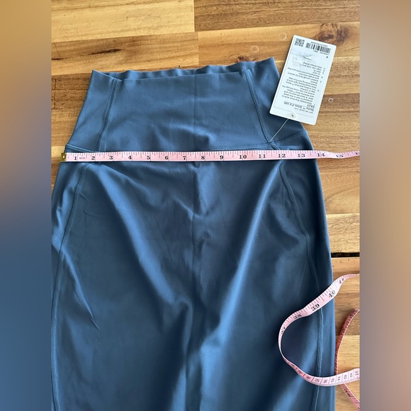 Lululemon Nuku Slim -Fit High Rise Skirt | Size 4| NWT - Picture 9 of 11
